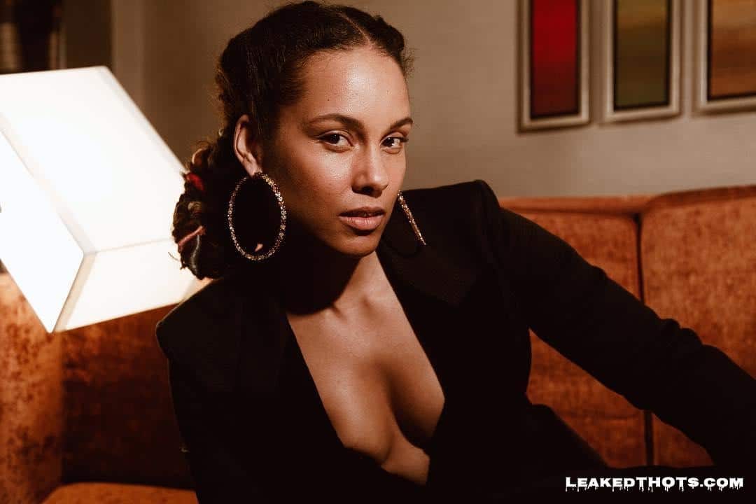 Alicia Keys | LeakedThots 33