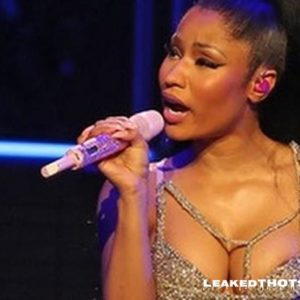 Nicki Minaj performing live