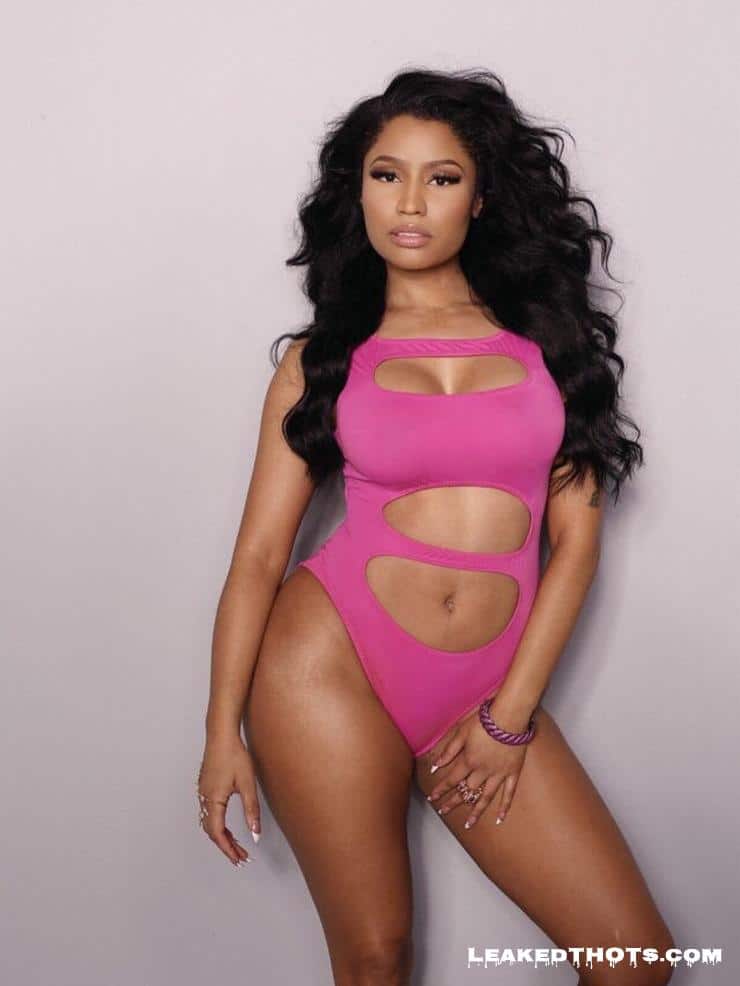 Nicki Minaj bikini