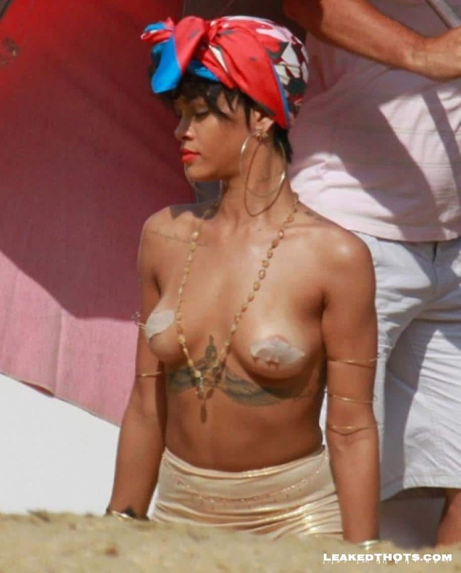 Rihanna | LeakedThots 47