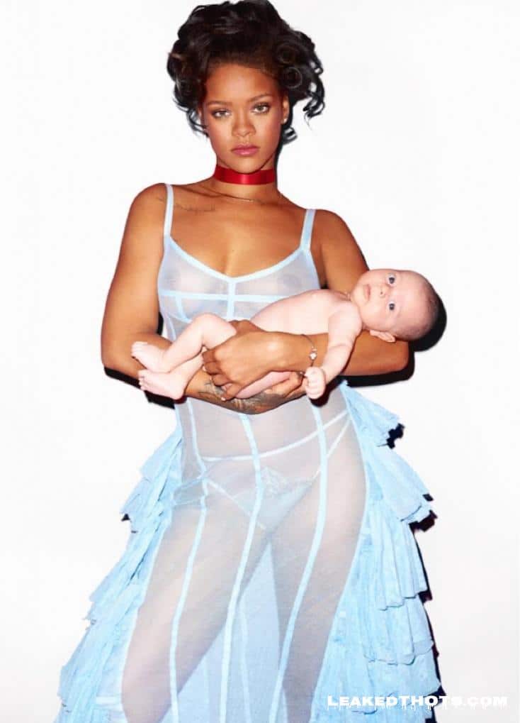 Rihanna | LeakedThots 36