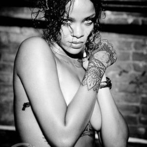 Rihanna | LeakedThots 6