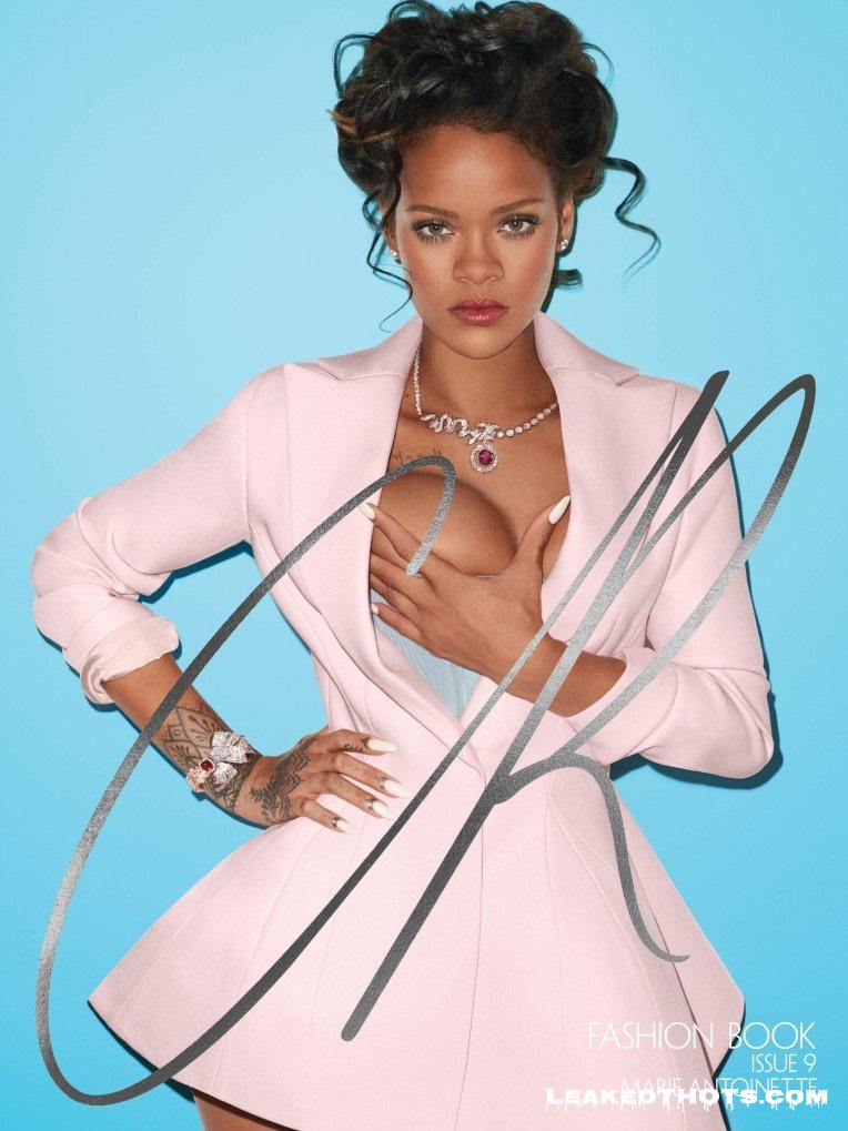 Rihanna | LeakedThots 4